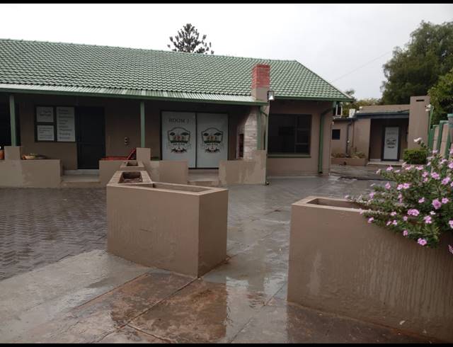 327M² BUSINESS FOR SALE IN BO-DORP